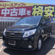 TOYOTA　ノアHV　G　Ｈ２８年式